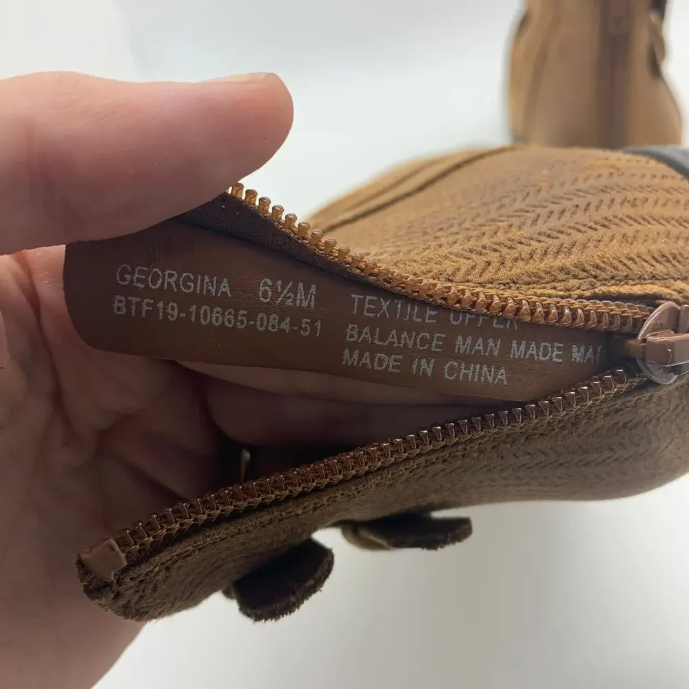Baretraps Georgina Faux Leather Ankle Booties NWOB Women's Sz 6.5M Brown Classic